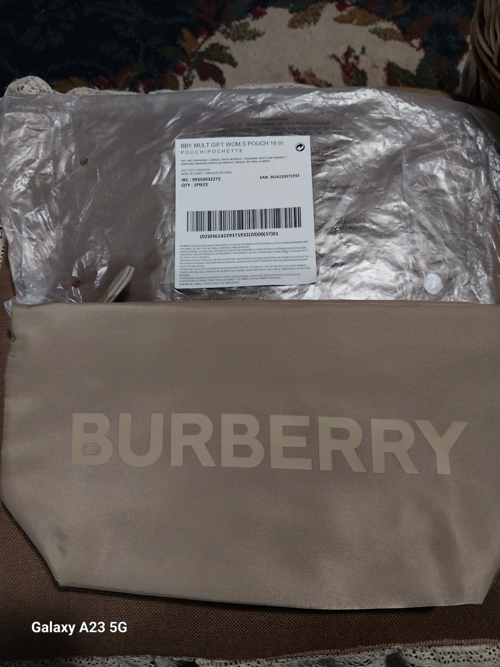 Burberry Pouch Beige Logo Top Zip Closure